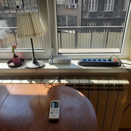 Private Cozy Room 2 With Shared Kitchen In Appartment Belgrad Dış mekan fotoğraf