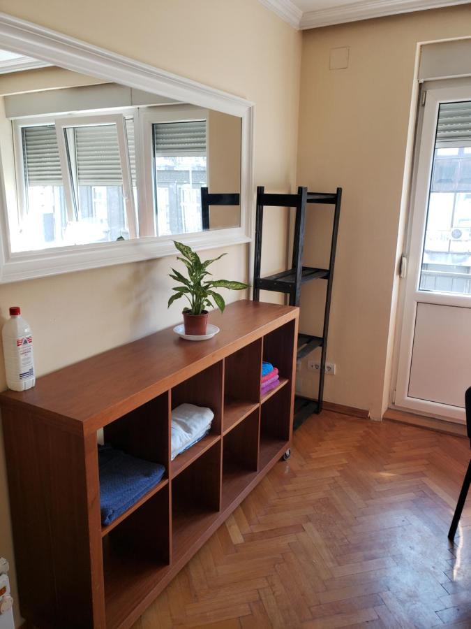 Private Cozy Room 2 With Shared Kitchen In Appartment Belgrad Dış mekan fotoğraf